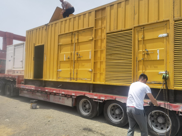 潢川汽油发电机对供油装置的要求